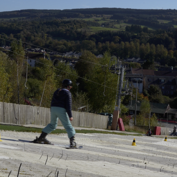 Newmilns Snow & Sports Complex – Skiing
